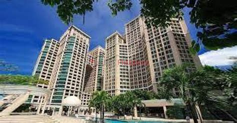 Renaissance Towers 1000 (Renaissance Towers .
